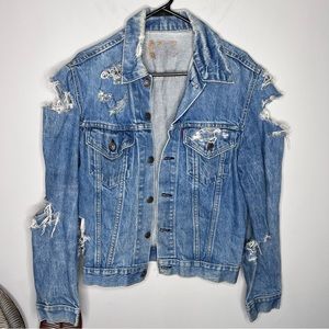 Levi's Vintage Denim Jacket Women's‎ Blue Jean Medium Wash Faded Distressed